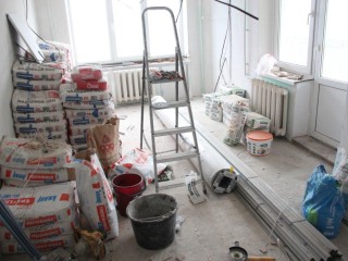 В Луховицах продолжается ремонт амбулатории на улице Тимирязева