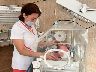 Как кормление грудью помогает после родов
