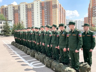 Рекордсмен страны и Европы в беге проходит службу в Балашихе