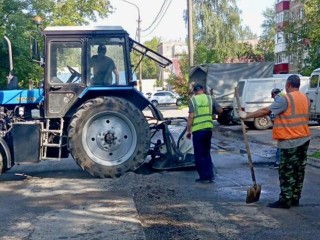 В Воскресенске начался ямочный ремонт на улице Коломенской