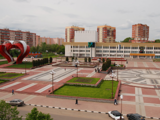 Новую брусчатку начнут укладывать на Молодежной площади в сентябре