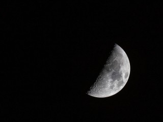 Убывающая Луна в Близнецах: почему 17 августа стоит замедлиться