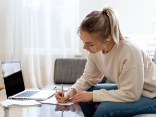 Служба Заботы Дубненской больницы оказывает содействие в вопросах медпомощи