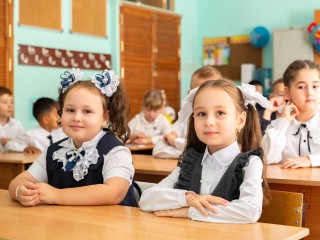 Сразу четыре школы округа признали лучшими в Подмосковье