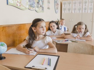 Обновленная школа № 2 в Лосино-Петровском ждет учеников после капремонта