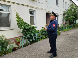 Инспекторы проверяют многоквартирные дома Подмосковья перед отопительным сезонов