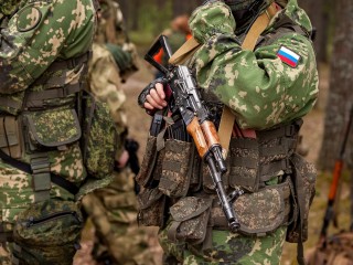 Жители Серебряных Прудов могут заключить контракт с Министерством обороны РФ