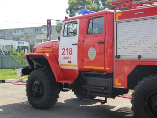 В результате возгорания гаража пострадавших нет