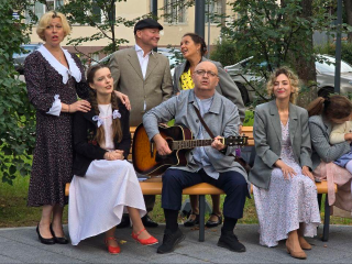 Жители Королева окунулись в атмосферу 60-х годов в обновленном сквере