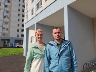 Многодетная семья из Солнечногорска получила просторную квартиру по сертификату