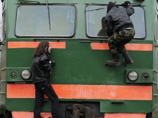 На станции Водники сняли на видео очередных подростков-зацеперов