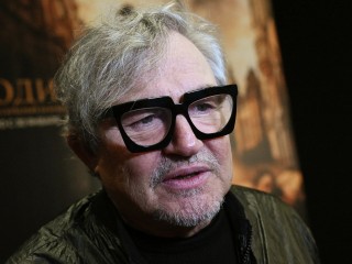 «В запое, пьет каждый вечер»: Дибров жестко отреагировал на слухи из-за развода