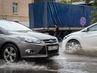 Грозовой фронт приближается к Реутову