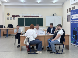 Жителям Купелинки обещали обустроить безопасный проход между корпусами школы №11