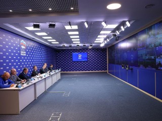 Владимир Якушев провел ВКС по вопросам оптимизации работы партии «Единая Россия»