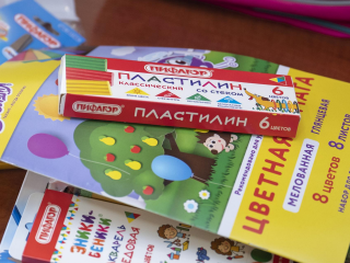 В Видном открыты пункты сбора канцелярии и школьной формы для детей, находящихся в трудной ситуации
