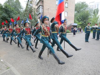Мемориальную доску кавалеру ордена Мужества Виктору Демину открыли в Балашихе