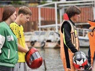 Жителей Химок пригласили на зрелищный чемпионат по водно-моторному спорту
