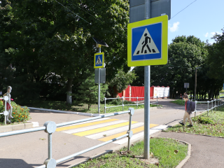 Подходы к школам округа сделали удобнее и безопаснее