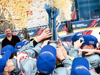 Автобусы Мострансавто перевезут спортсменов на Кубок Овечкина