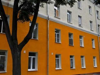 Фасад старинного дома в Балашихе засиял после масштабной реставрации