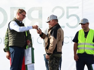 Ступинский механизатор Павел Казаков стал лучшим пахарем Подмосковья и получил автомобиль