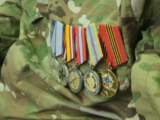 Семьям героев СВО оказывают поддержку в Лобне