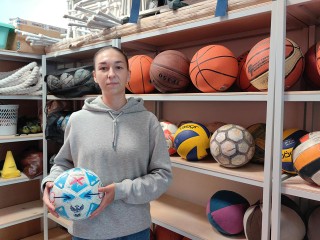 Из ученицы – в педагоги: Анастасия Нуждина вернулась в родную школу №20 учителем физкультуры