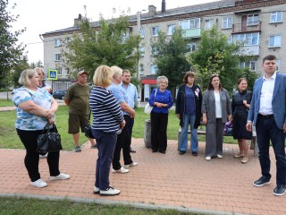 В Павловском Посаде обсудили прогресс благоустройства дворов с местными жителями