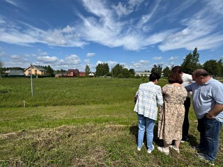 В Шаховской строят три новых корта для большого тенниса под открытым небом