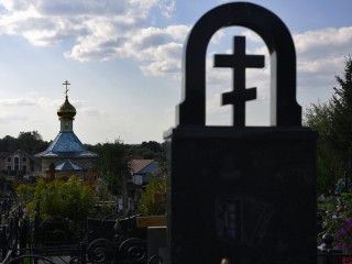 Материальную помощь на погребение получат жители Подмосковья