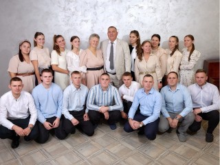 17  детей и 36 внуков: мать-героиня из Дрезны знает, как сделать 1 сентября особенным