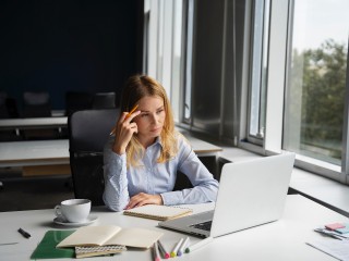 Офисные работники стали страдать синдромом злорадного выгорания
