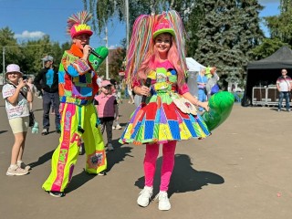 ДК «Старт» и команда парка Воробьева приглашают на мастер-класс и урок по танцам