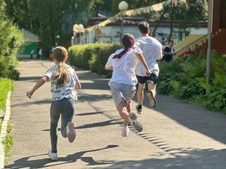 Спартакиада с эстафетами и футболом прошла в лагере «Ромашка»