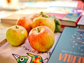 На яблочно-книжном фестивале в Коломне устроят квартирник