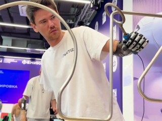 Безумно круто: щелковские протезы помогли пользователям найти кошелек на Чемпионате по Кибератлетике