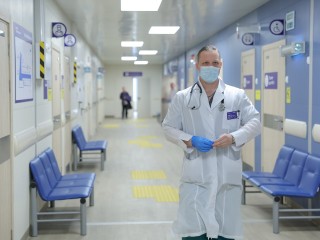 Когда и где пройти невролога для справки в школу или детский сад