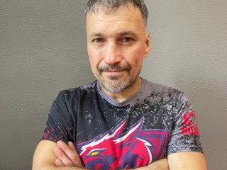 Бывшего чемпиона мира по кикбоксингу нашли мертвым в Балашихе