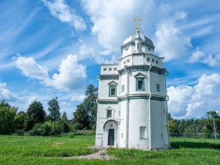 Жители сравнили прошлое и настоящее скита патриарха Никона в Истре