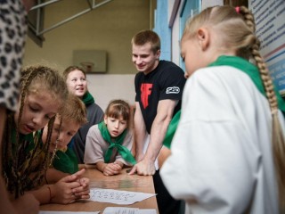 В летнем лагере «Радуга» соревновались в авторском квесте «Лабиринт профессий»