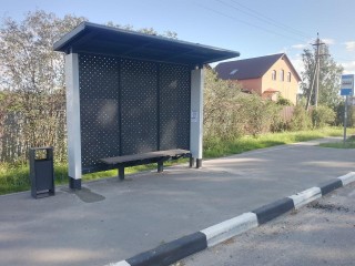 Остановки в Коломне сделали современными и антивандальнымии