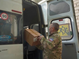 Волонтеры из Рошаля передали одежду жителям пострадавших регионов