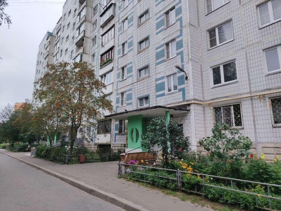 В Пироговском капитально отремонтируют крышу десятиэтажного дома