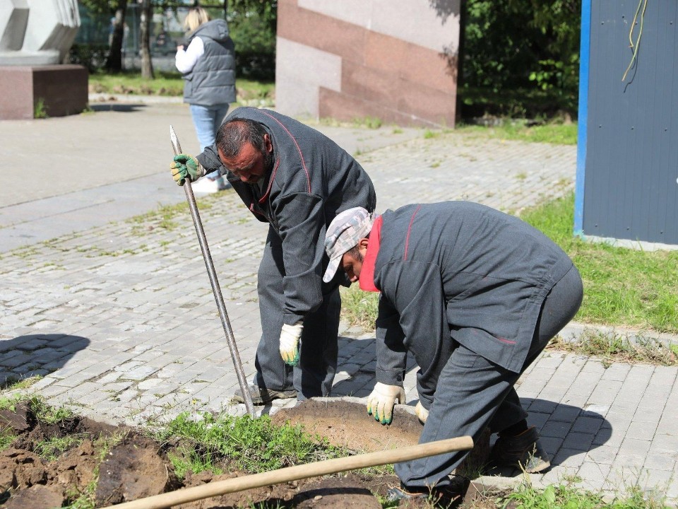 В Долгопрудном к октябрю благоустроят сквер Строителей