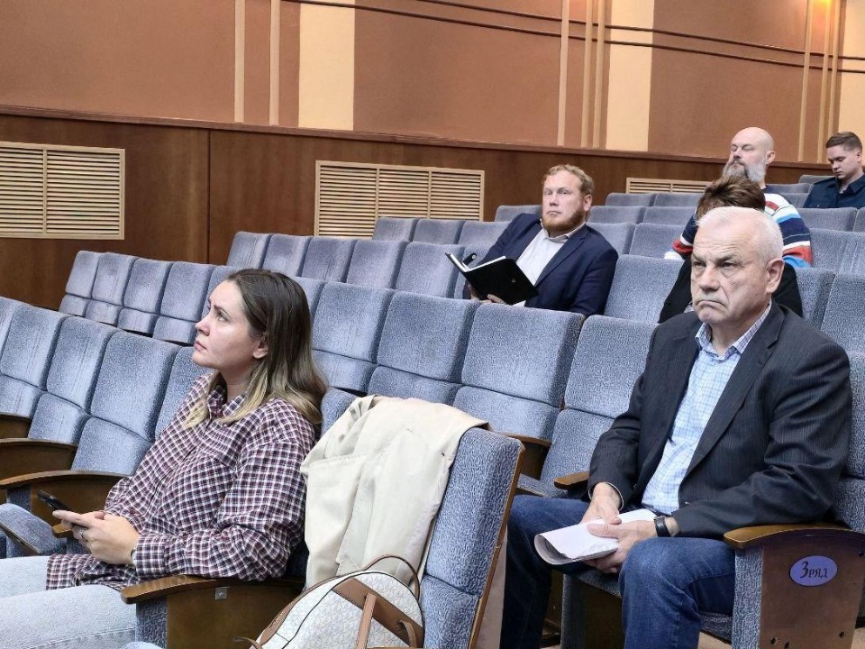В Красногорске обсудили, как ускорить строительство школ и дорог несмотря на погоду