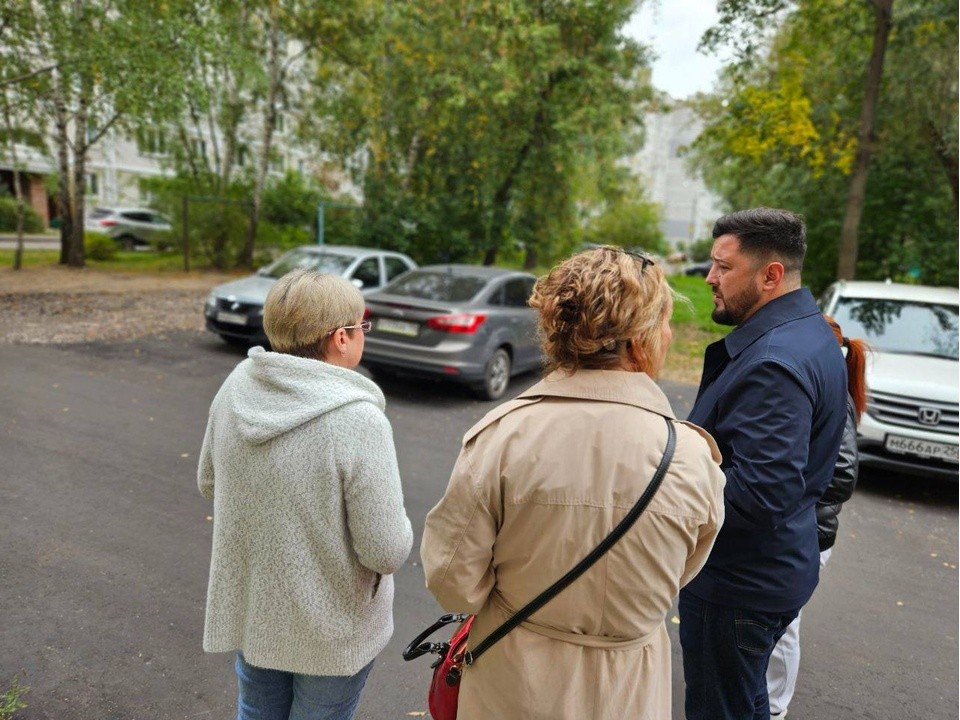 На улице Галочкина устранили подтопление дворовой территории