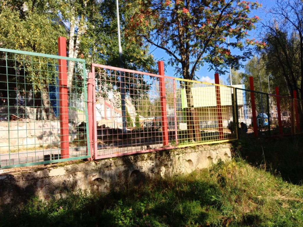 Детский сад во 2-м микрорайоне получит новое ограждение