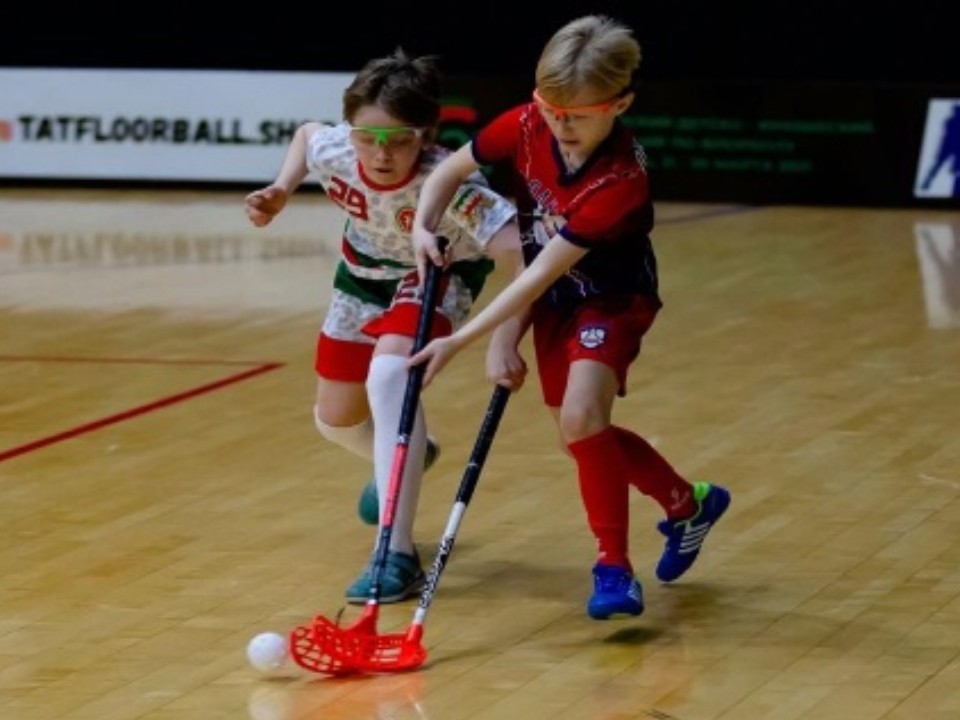 Дворец спорта «Лама» приглашает детей и подростков в бесплатную секцию флорбола