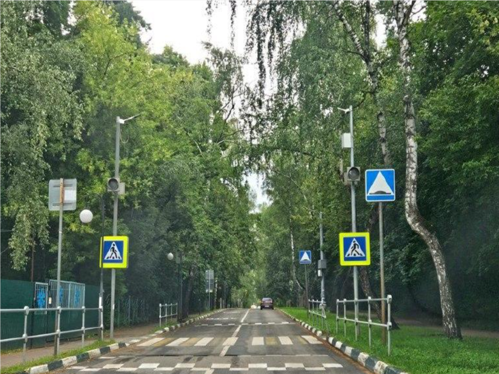 Пешеходные переходы обновили около школ и детских садов Люберец